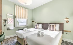 Clapham Guest House
